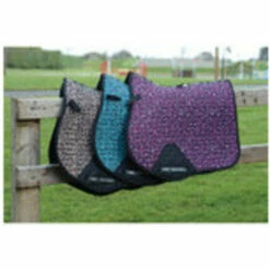Weatherbeeta Prime Leopard All Purpose Saddle Pad 1006957004 Pink Leopard Print -THE DRILLSHED Shop 1006957002 1006957004 1006957006.150x300.700x700