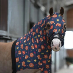 2023 Weatherbeeta Stretch Hood With Zip 589536 - Squirrel Print