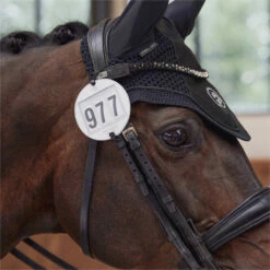 2023 Eskadron Highgloss Peacock Saddle Cloth & Round Bridle Number Holder Bundle PSNH23 - White -THE DRILLSHED Shop 6323 6273 202320Eskadron20Highgloss20Peacock20Saddle20Cloth202147312054420 20White20Lifestyle205.2000x2000.700x700