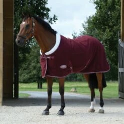 Weatherbeeta Sherpa Fleece Cooler Standard Neck Rug - Maroon / White