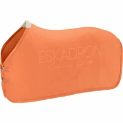 2023 Eskadron Fleece Stamp Sweat Rug 111272 262 930 - Soft Peach